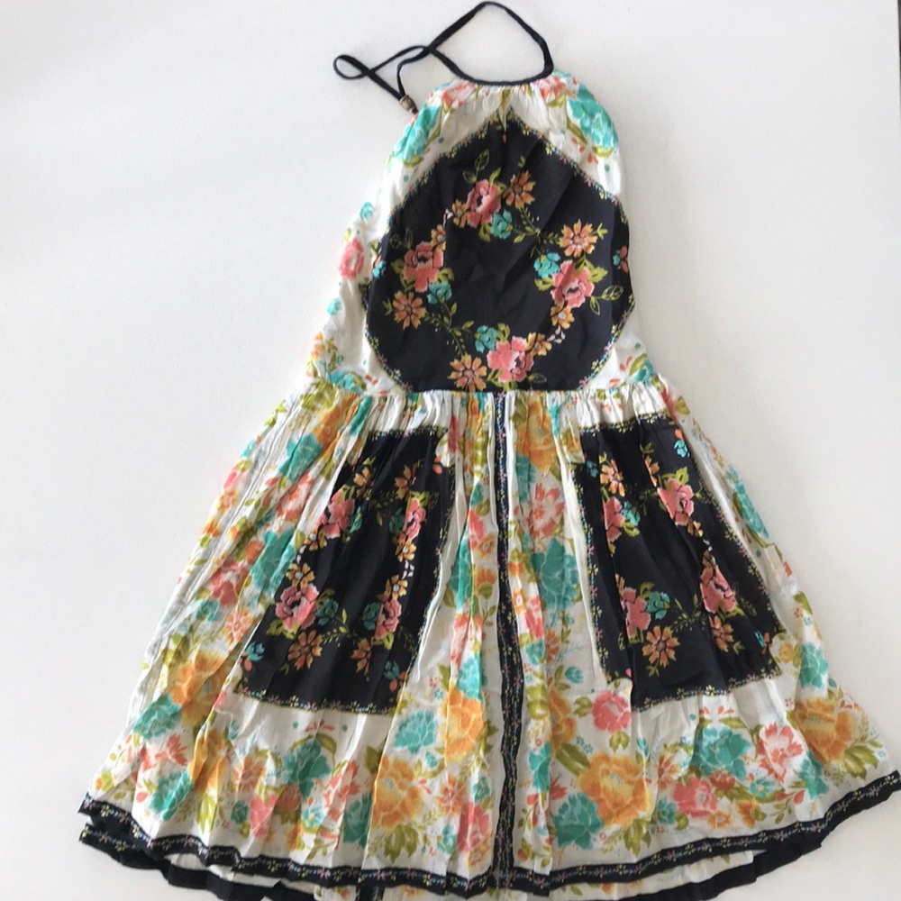 Urban Outfitters Ecote Bonita Floral Print Dress